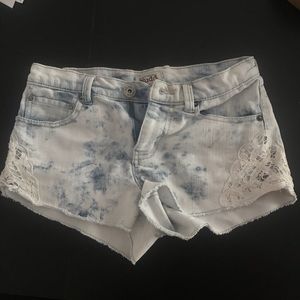 Mudd acid wash shorts with lace detail